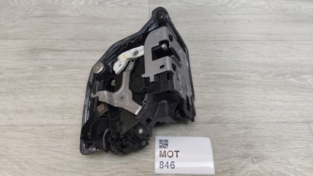 Внутрішній дверний замок 51217477688 BMW