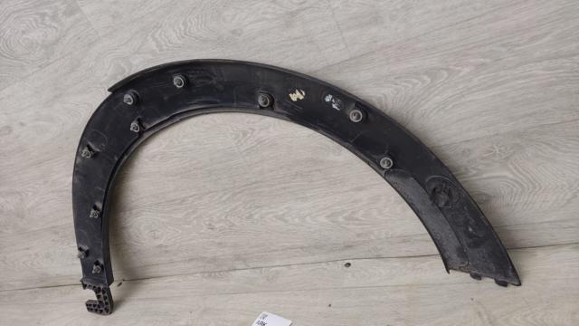 Молдинг передньої арки колеса, лівий 51777300819 BMW