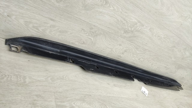 Накладка підніжки 5177960130 TOYOTA