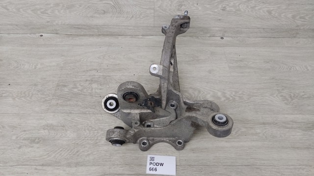 Цапфа поворотна права 52210TRTA01 HONDA