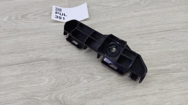 Кронштейн бампера заднього, правий 5256242050 TOYOTA