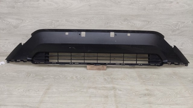 Решітка бампера нижня Toyota RAV4 5