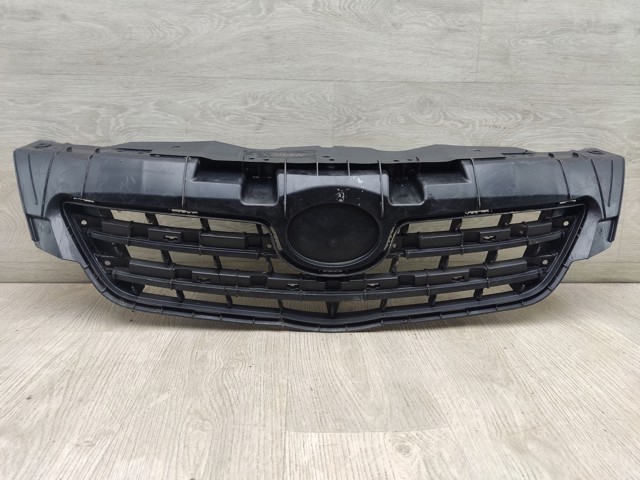 Решітка радіатора 5311412100 TOYOTA