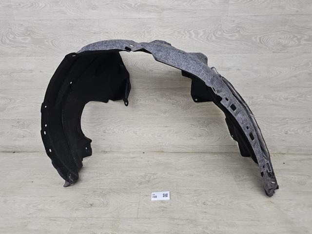 Подкрильнікі переднього крила, правий 5387578040 TOYOTA
