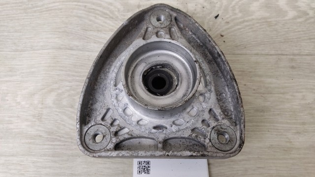 Опора стійки амортизатора переднього 543205NA0B NISSAN