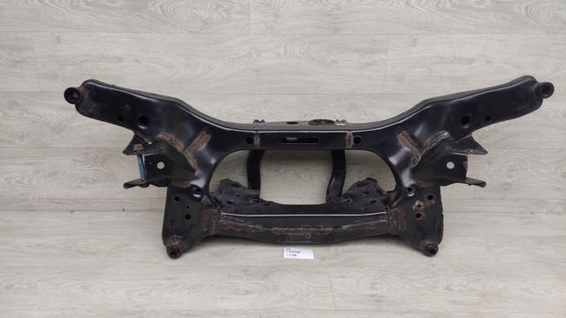Балка задньої підвіски, підрамник 554004BF0A NISSAN