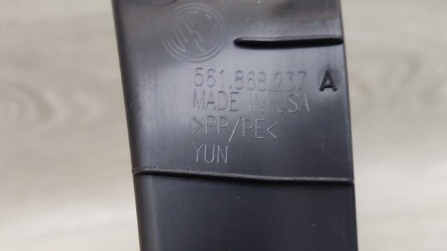 Обшивка стійки кузова внутрішня, передня ліва 561868237A82V VAG