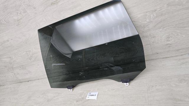 Скло задньої двері лівої 5736A465 MITSUBISHI