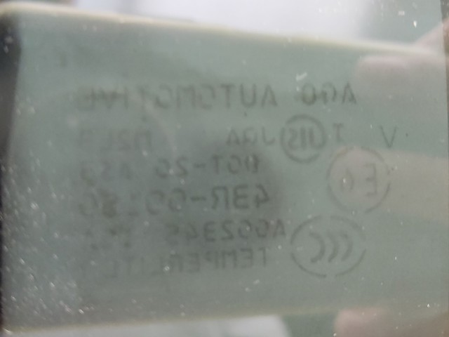 Вікно задніх дверей 5736A466 MITSUBISHI