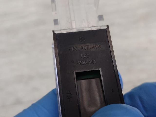 Плафон підсвічення бардачка 5G0947409 VAG