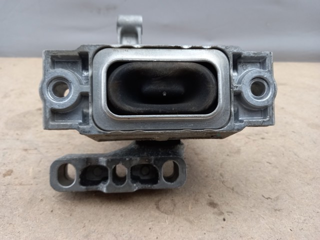 Права подушка двигуна 5N0199262F VAG