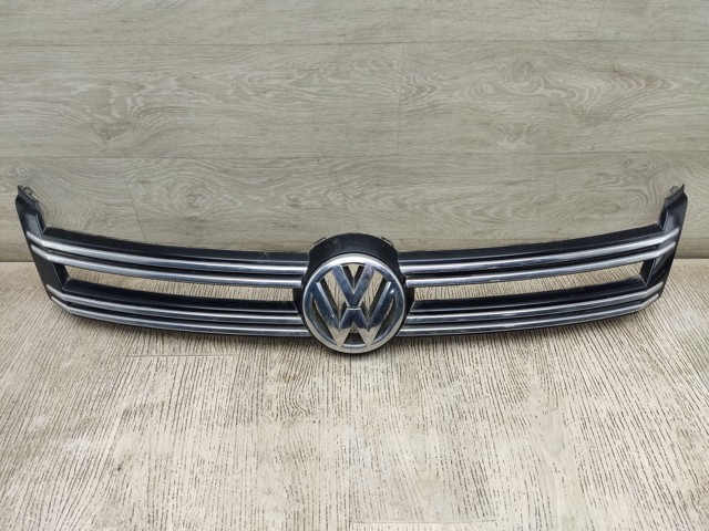 Решітка 5N0853655 VAG