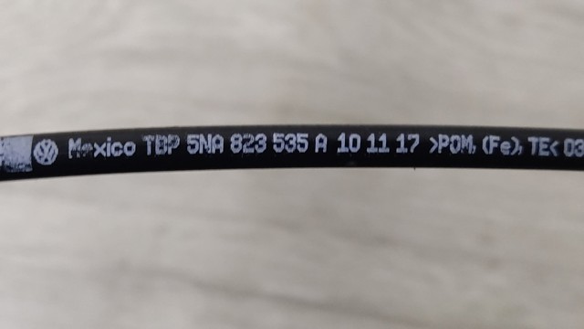 Трос відкриття капота, задній 5NA823535A VAG