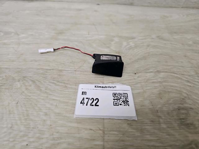 Лівий покажчик повороту 5NA949145 VAG