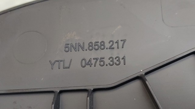Кришка бічна панелі "торпедо", ліва 5NN85821782V VAG