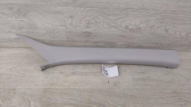 Обшивка стійки кузова внутрішня, передня права 5NN867234ARM5 VAG