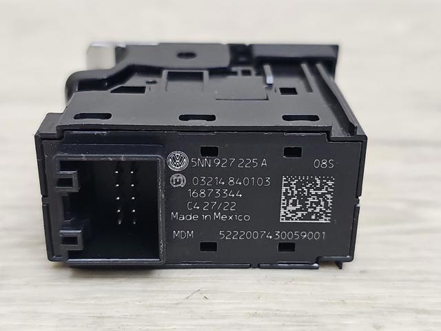 Клавіша електромеханічного гальма стоянки 5NN927225AWZU VAG
