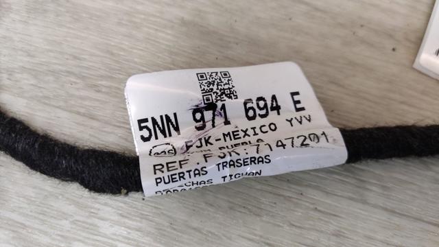 Електропроводка задніх дверей 5NN971694E VAG