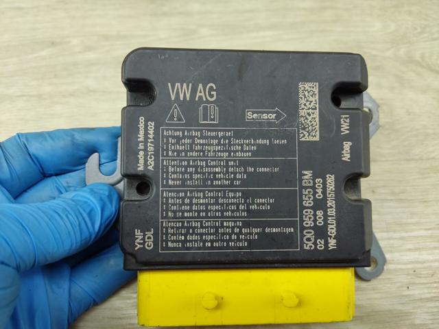 Блок управління airbag 5Q0959655BM VAG