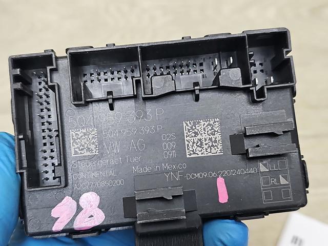 Блок комфорту передніх дверей 5Q4959393P VAG