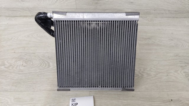 Охолоджувач повітря 5QM816103 VAG