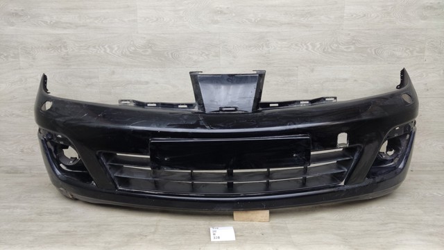 Бампер на авто 62022EM00H NISSAN