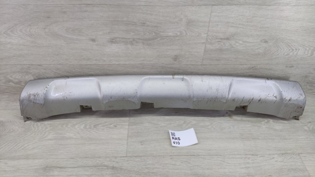 Накладка бампера переднього, центральна 620729344R RENAULT