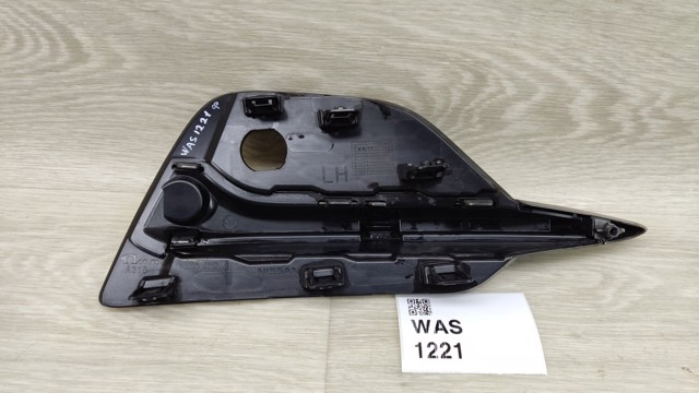 Решітка переднього бампера, ліва 62257HV20A NISSAN