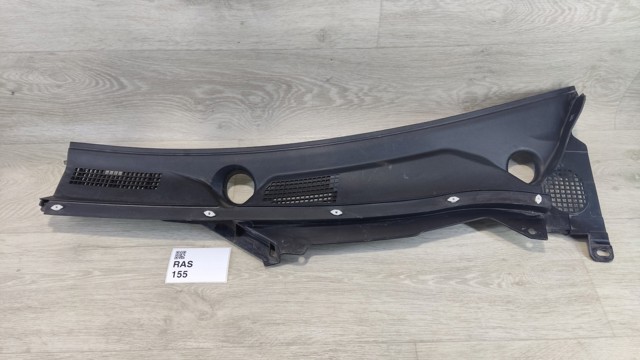 Водостік лобового скла, жабо 668634GR0A NISSAN