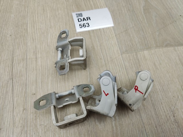 Петля багажника 68279716AA CHRYSLER