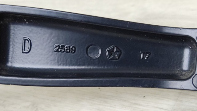 Повідок склоочисника 68301829AA CHRYSLER