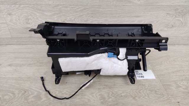 Ящик для документів, кишеня боковини 685005DC0A NISSAN