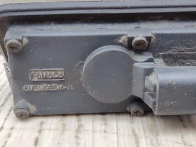 Кнопка приводу замка 3/5 дверей (ляди) / кришки багажника 6M5119B514AD FORD