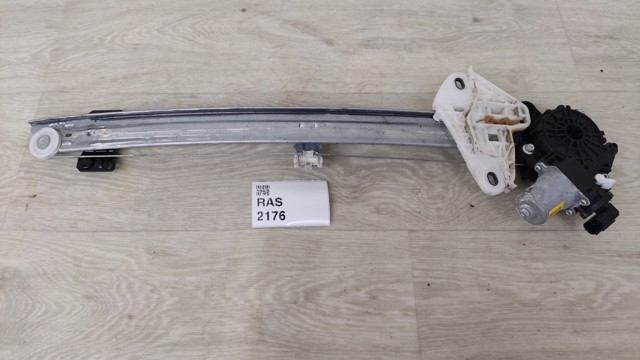 Склопідйомник з електродвигуном 72250TRTA01 HONDA