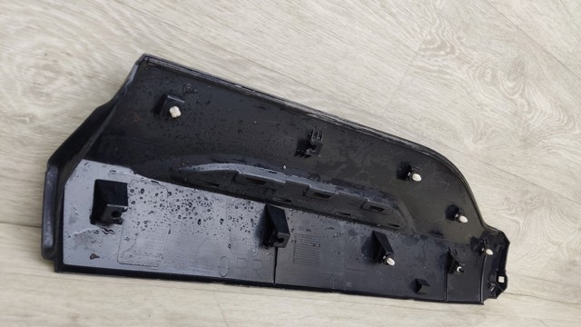 Молдинг задніх правих дверей 750770D020 TOYOTA