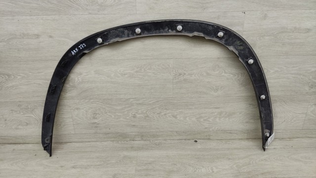 Молдинг передньої арки колеса, правий 750850E040 TOYOTA