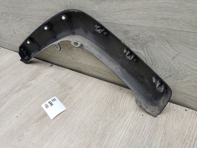 Молдинг задньої арки крила, правий 7560542160 TOYOTA