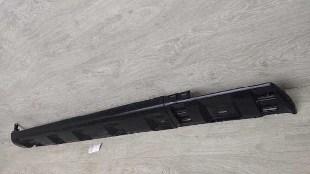 Накладка зовнішня (молдинг) порога, лівий 764191761R RENAULT
