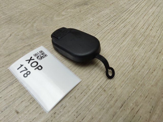 Кришка бачка омивача 7700812930 RENAULT
