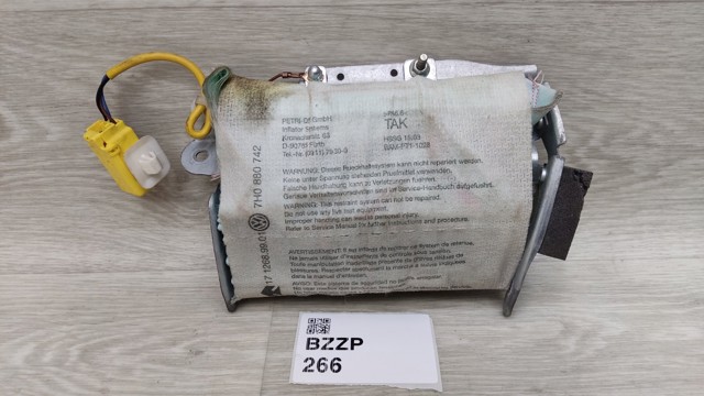 Подушка безпеки, збоку права айрбег 7H0880742 VAG