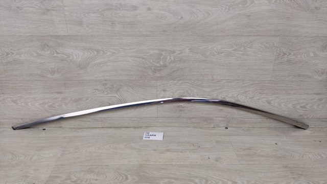 Молдинг опускного скла нижній, двері передньої, лівої 802836RA0A NISSAN