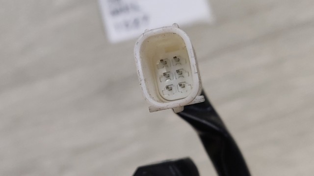 Ручка передніх дверей зовнішня, права 806405NA0A NISSAN