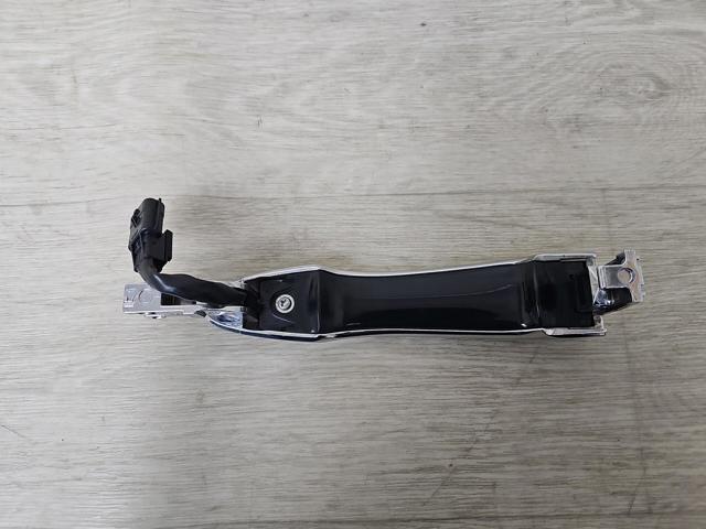 Ручка передніх дверей, зовнішня 806409TB0A NISSAN