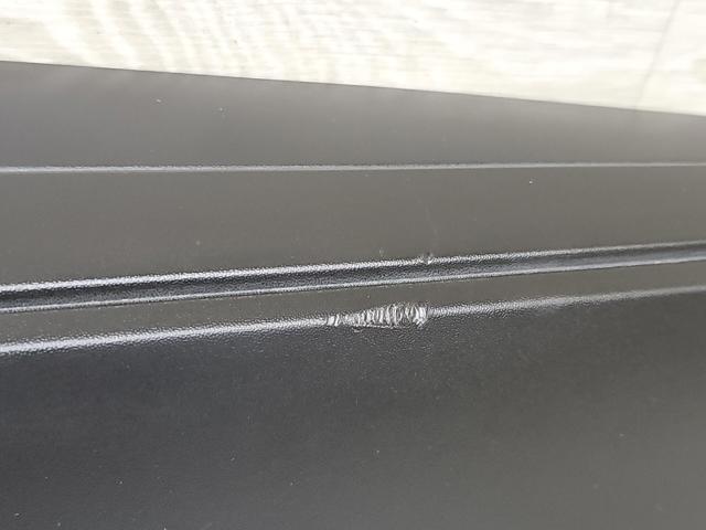 Молдинг передніх правих дверей 808706RR0A NISSAN