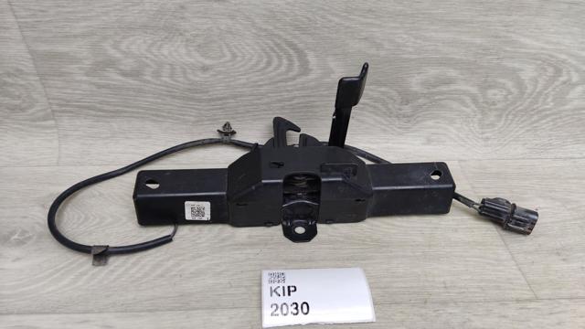 Замок кришки капота 81130L1000 HYUNDAI