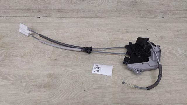 Замок задньої дверї, правої 81420G2000 HYUNDAI