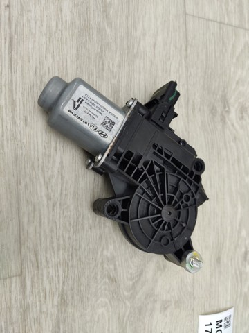 Мотор склопідйомника дверей передніх, правих 82460N7010 HYUNDAI