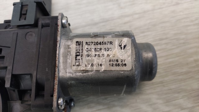 Механізм склопідйомника двері задньої, правої 827204587R RENAULT