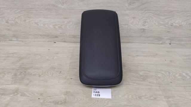 Підлокітник переднього сидіння 84660GI000NNB HYUNDAI