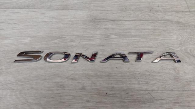 Емблема кришки багажника, фірменнийзначок 86310L1000 HYUNDAI